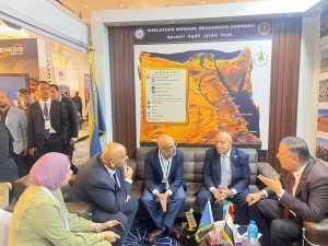 شلاتين تعرض فرص استثمار الذهب وتبحث شراكات عالمية بالصحراء الشرقية