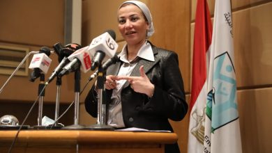 وزيرة البيئة المصرية تشهد شراكة 8 شركات لإعادة تدوير المخلفات البلاستيكية