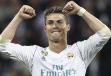 "فيديو"..رونالدو يفوز بجائزة الهداف التاريخي من "جلوب سوكر"