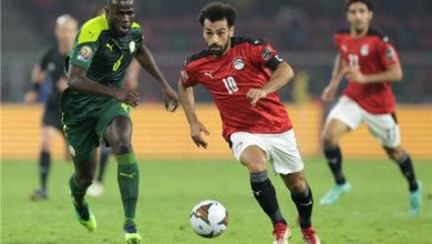 مباراة مصر والسنغال..النتيجة (1-0) لداكار وتعديات الجماهير الأوضح خلال الشوط الأول