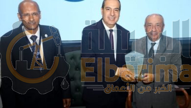 نقابة المهندسين تكرم الدكتور ياسر مصطفى مدير معهد بحوث البترول
