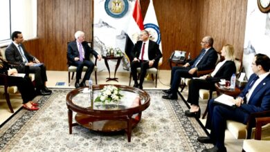 تعاون مصري- كندي لتعزيز صناعة البتروكيماويات.. تفاصيل لقاء وزير البترول مع ميثانكس