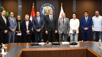 خلال لقائه بنواب البرلمان.. وزير البترول يؤكد تحسين الخدمات وتلبية مطالب المواطنين