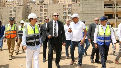 أجرى المهندس محمد شيمي وزير قطاع الأعمال العام، جولة تفقدية في موقع مشروع إنشاء مجمع مدارس بمنطقة فيصل بمحافظة الجيزة