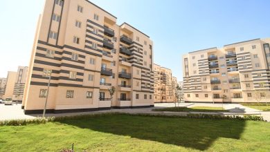 وزير الإسكان يتفقد وحدات