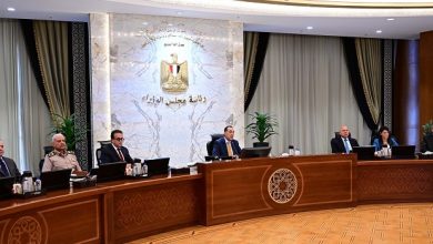 قطاع الاتصالات يحظى باهتمام بالغ