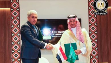 مصر والسعودية توقعان برنامجا