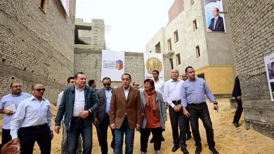 رئيس الوزراء يتفقد أعمال