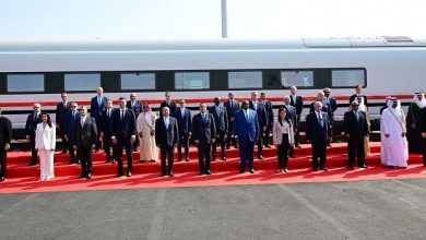 رئيس الوزراء يعطي إشارة التشغيل