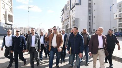 وزير الإسكان يتفقد مشروعات