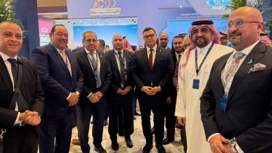 وزير الإسكان يشارك في منتدى