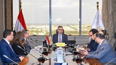 وزير التموين يشدد على انتظام صرف
