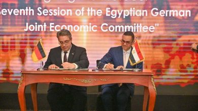 وزير الاستثمار يفتتح منتدى الأعمال