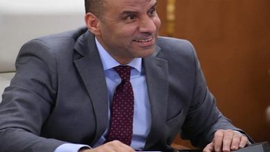 وزير العمل يعتمد صرف 344 مليون