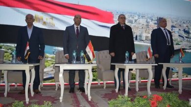 وزير العمل يفتتح المرحلة الثانية