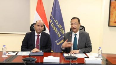 وزيرا الاتصالات والعمل يعلنان