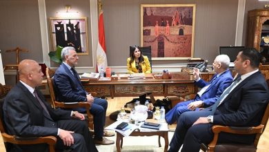 الإسكان تبحث مع شركة «أميا باور