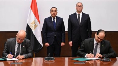 مدبولي يشهد توقيع اتفاق جديد