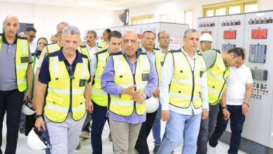 وزير الكهرباء يتفقد مجمع بنبان