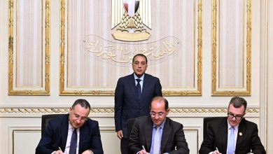 الحكومة توقع بروتوكولا لتسوية