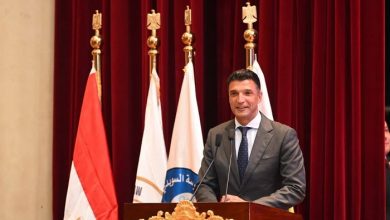 وزير الصناعة يشهد تخرج الدفعة