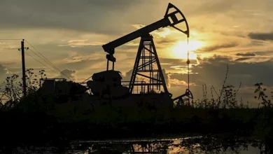 أسعار النفط ترتفع وسط