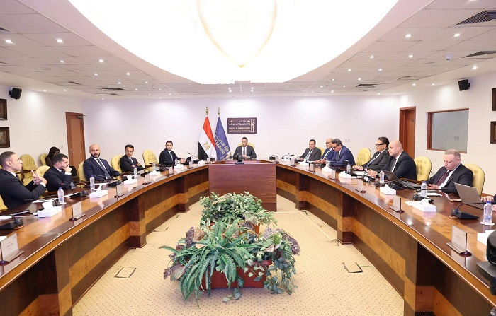 إنترو تستهدف إنشاء مركز بيانات