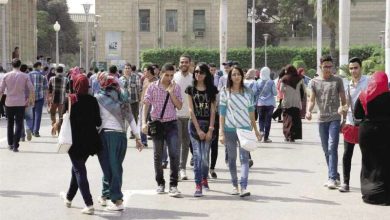 طلاب الجامعة طلبة