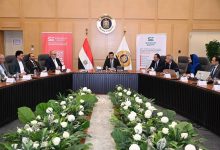 وزير الصناعة يبحث تمكين