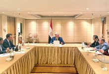وزير البترول يبحث مع شيفرون
