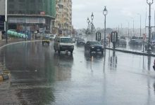 أمطار متفاوتة تصل للسيول